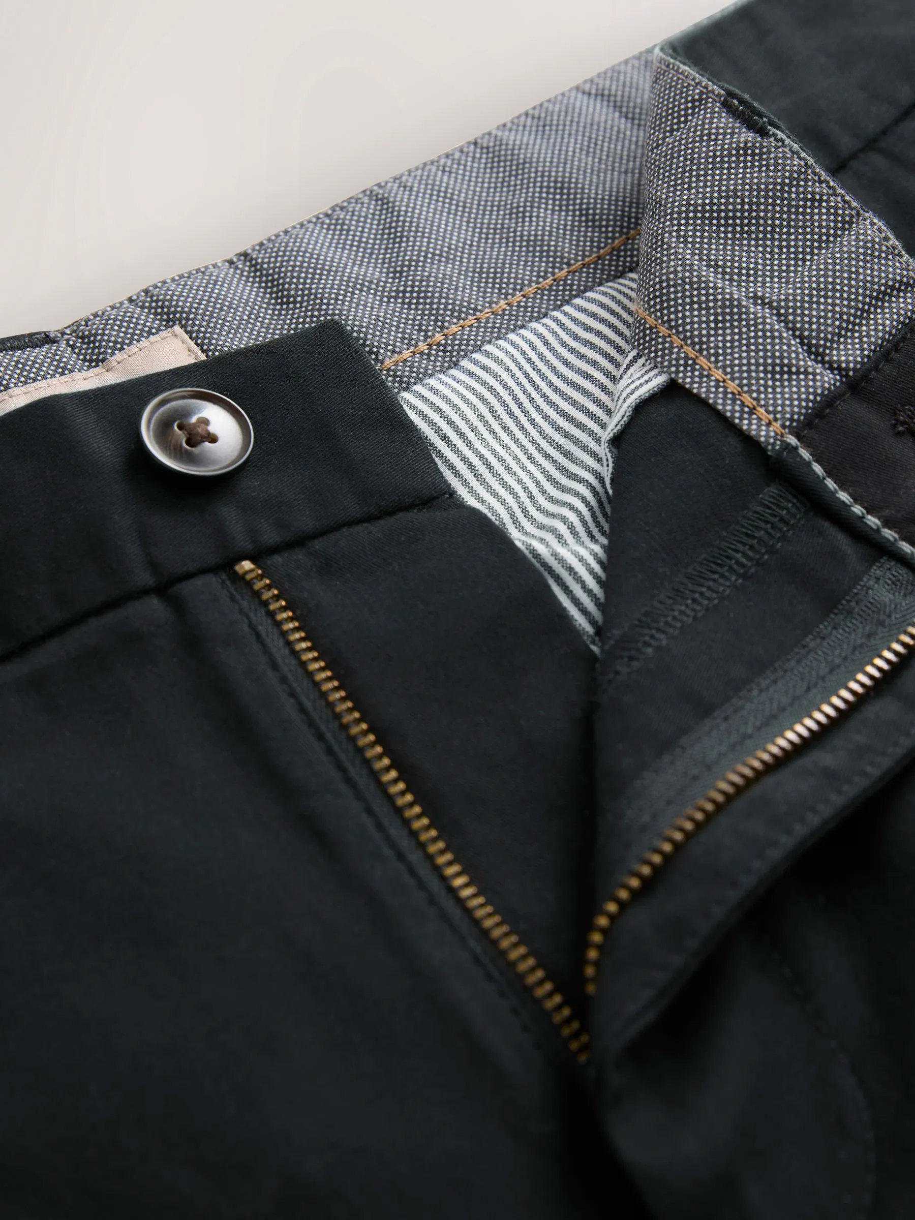 Zwart/marineblauw - Slim Fit - Set van 2 chinoshorts met stretch