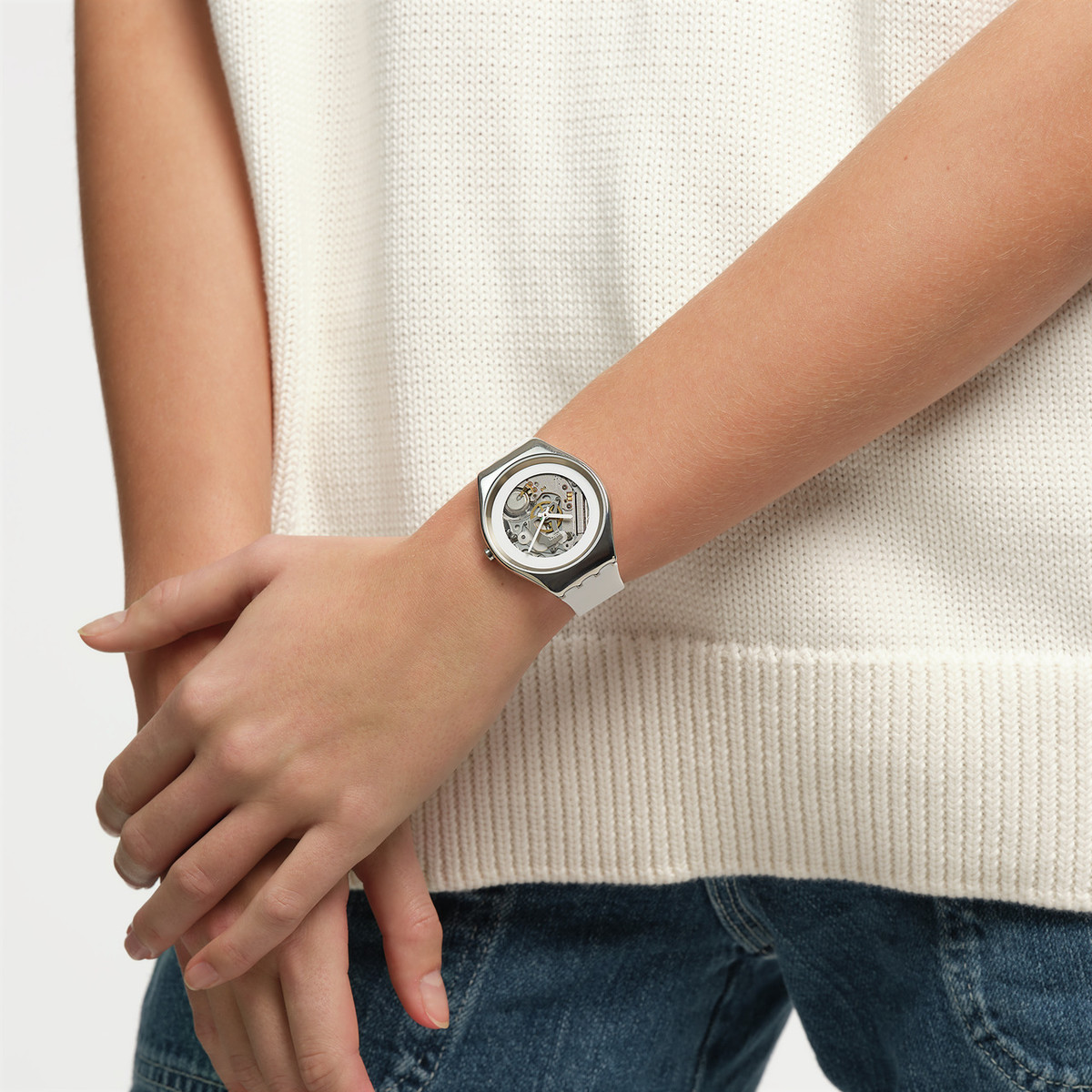 Montre SWATCH Skin irony Pure white irony homme bracelet silicone blanc