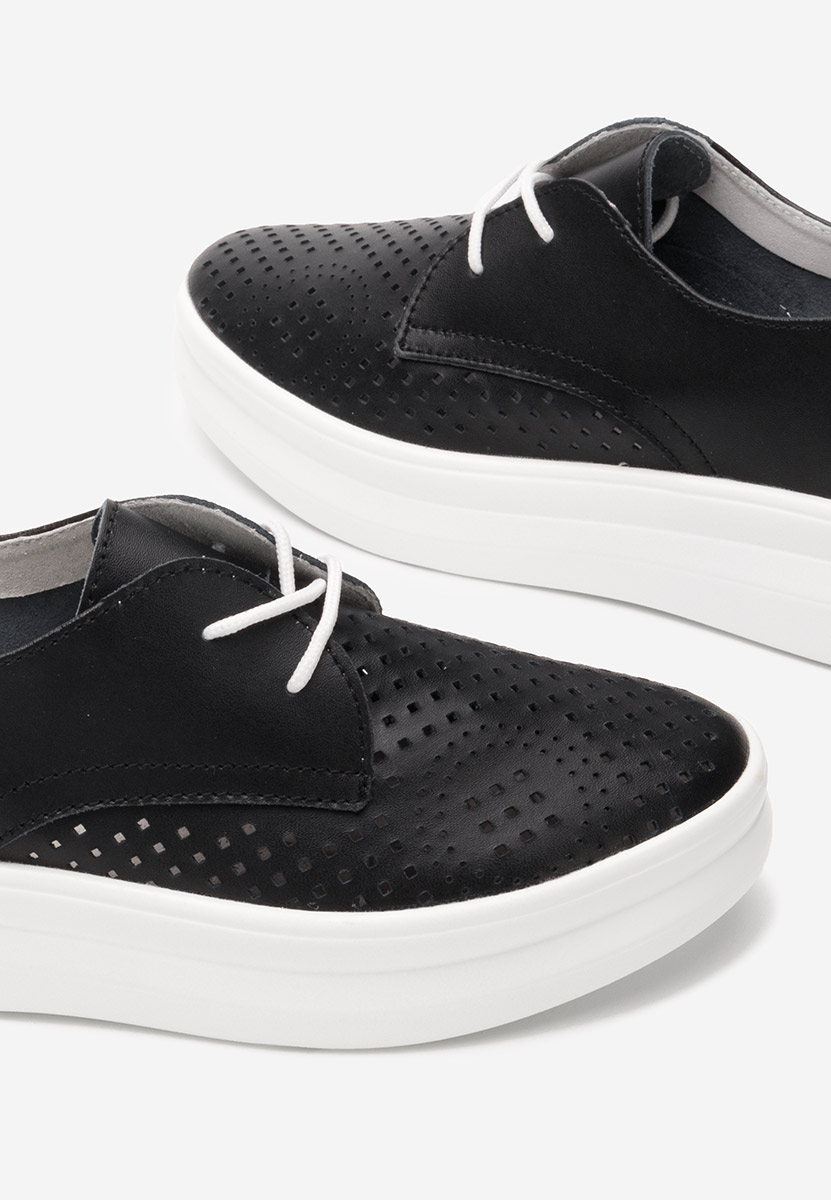 Chaussures casual femme en cuir noirs Seirra