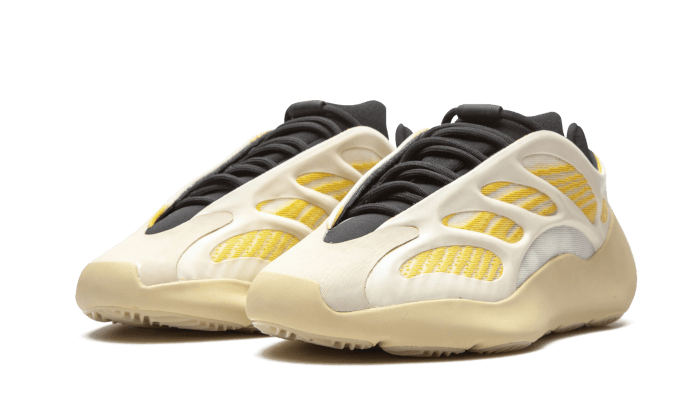 Adidas Yeezy 700 V3 Safflower