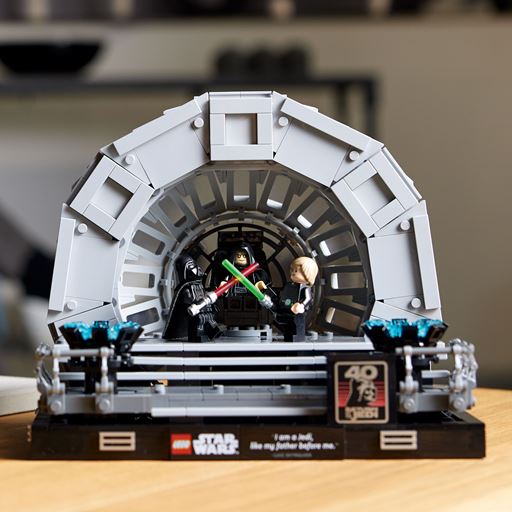 LEGO Star Wars Diorama Med Kejserens Tronsal - 75352