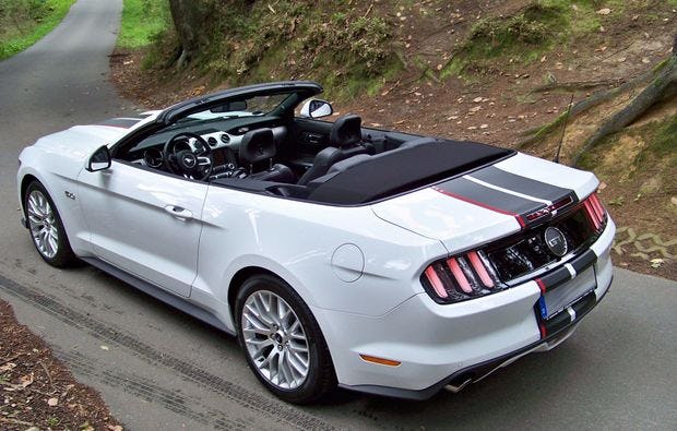 Ford Mustang fahren in Schweinfurt als Geschenk