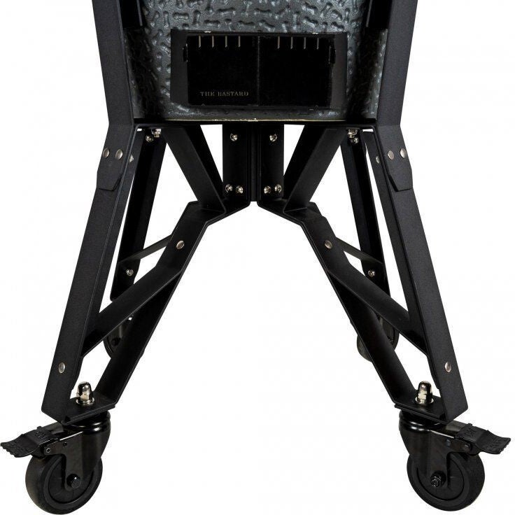The Bastard kamado barbecue VX Medium Complete 68 x 135 x 129 cm