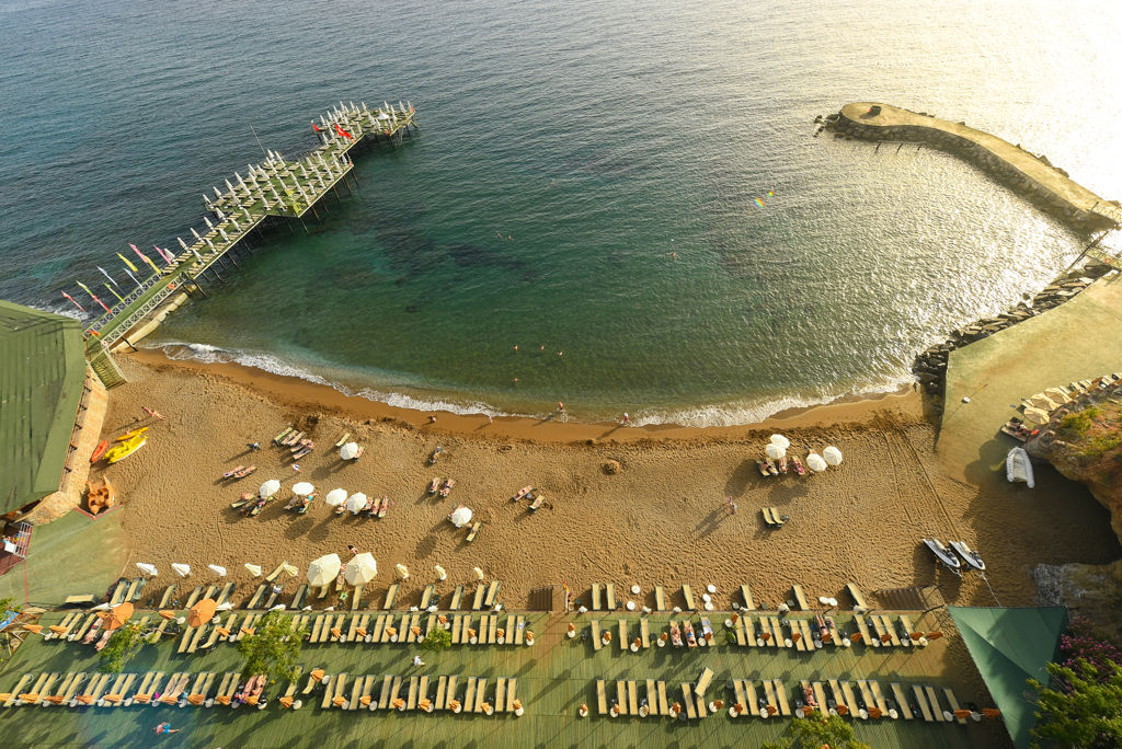 Toppers van Oranje, Utopia World Muziekreis Ultra All Inclusive - Hotel