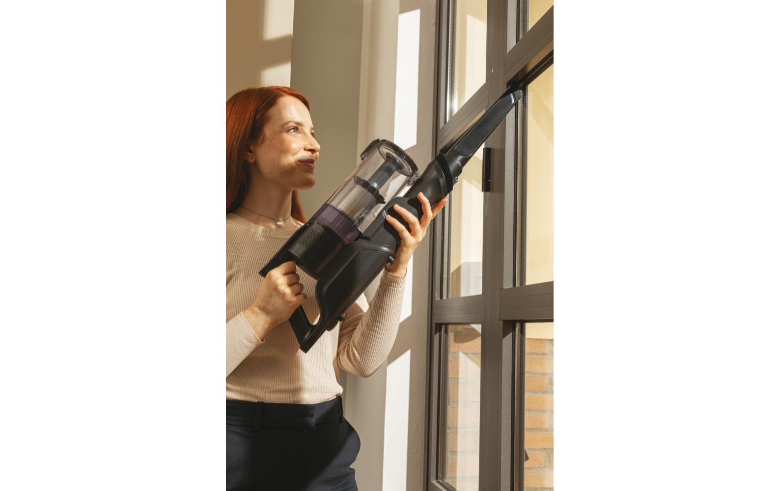 Akku-Hand- und Stielsauger HF1P10H 011 Schwarz<br>Hoover HF1P10H 011 Stabstaubsauger Akku Trocken Schaum Beutellos 0,7 l 165 W Schwarz, Violett 2.2 Ah