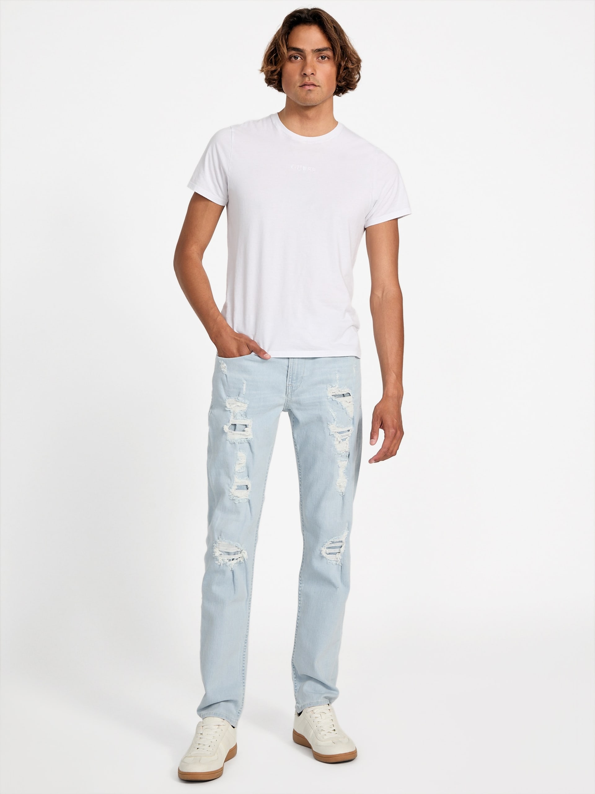 Calça jeans Eco Finnley de cintura média e corte afunilado