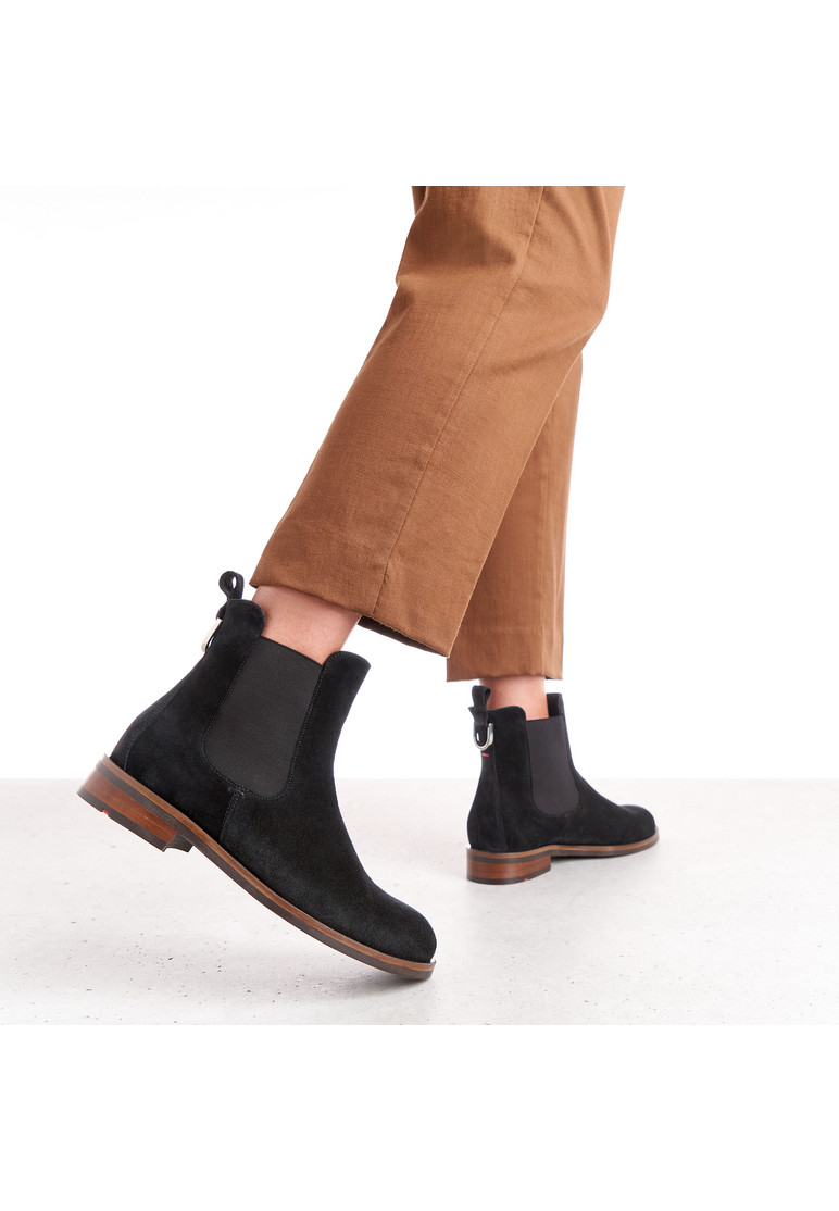 STIEFELETTE Schwarz