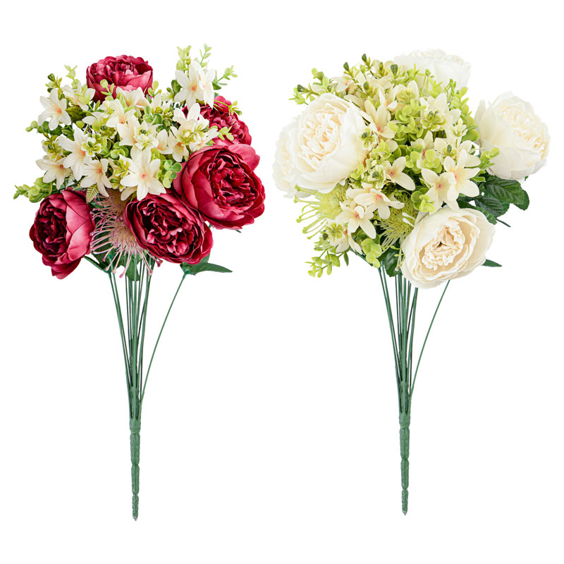 Bouquet de pivoines, buis et fleurettes