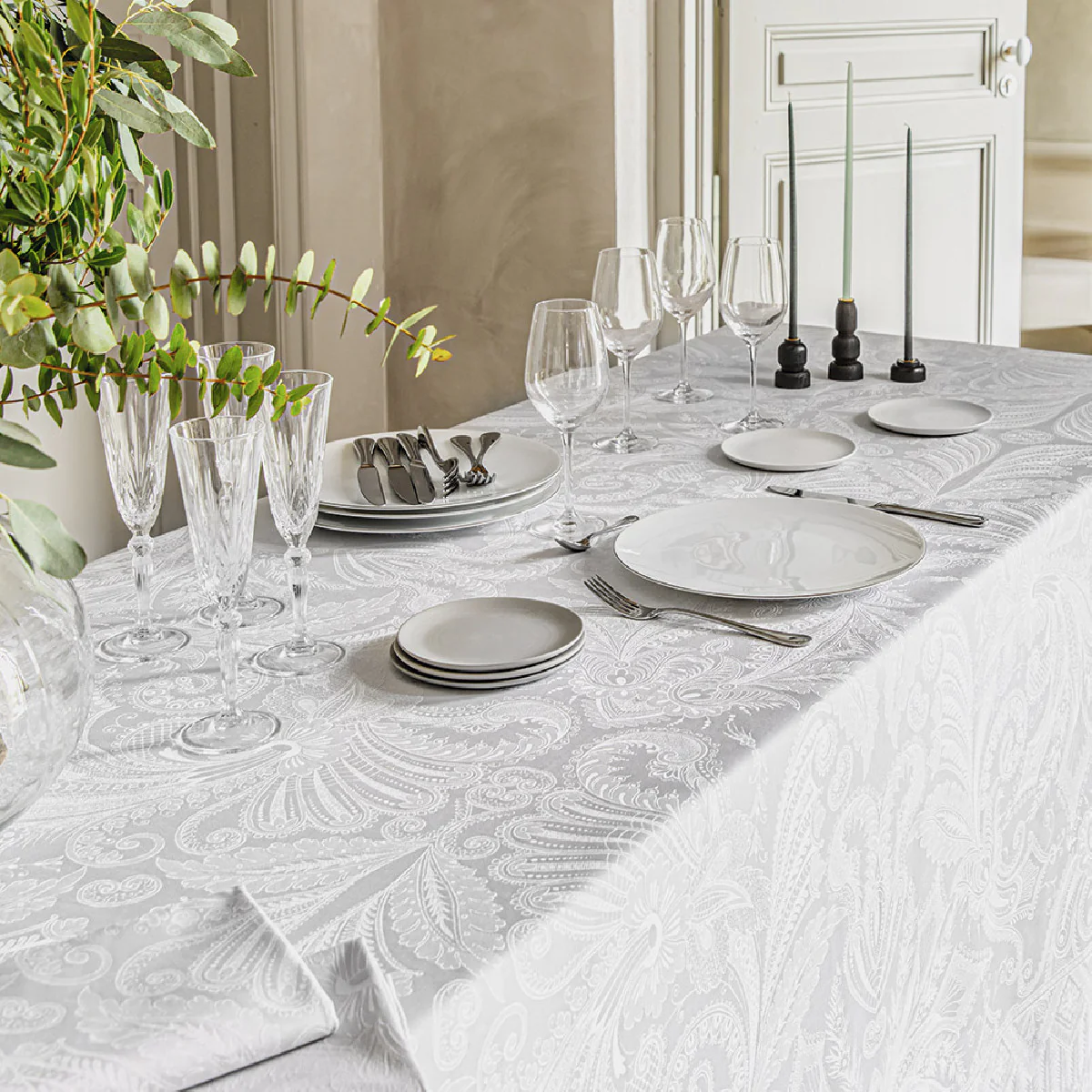 Chemin de table antitache déperlant pur coton gris 54X180 Garnier Thie