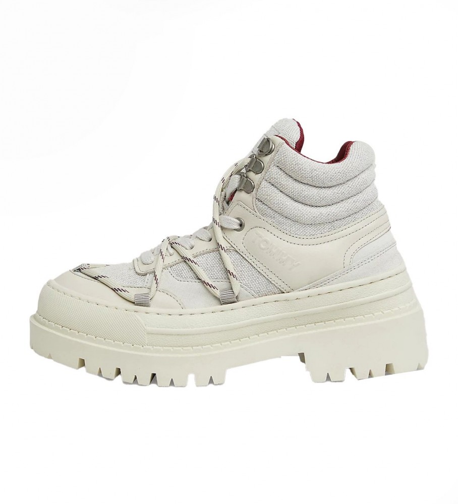 Botas de cano curto Tommy Jeans Hybrid com cadarço na cor off-white.