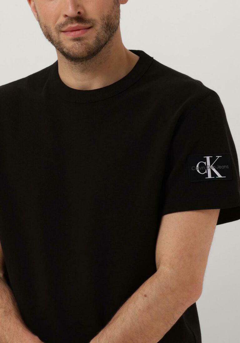 CALVIN KLEIN zwarte calvin klein t-shirt badge waffle tee