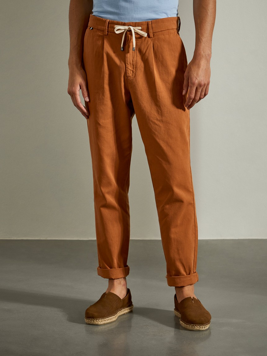 Calças chino regular fit
