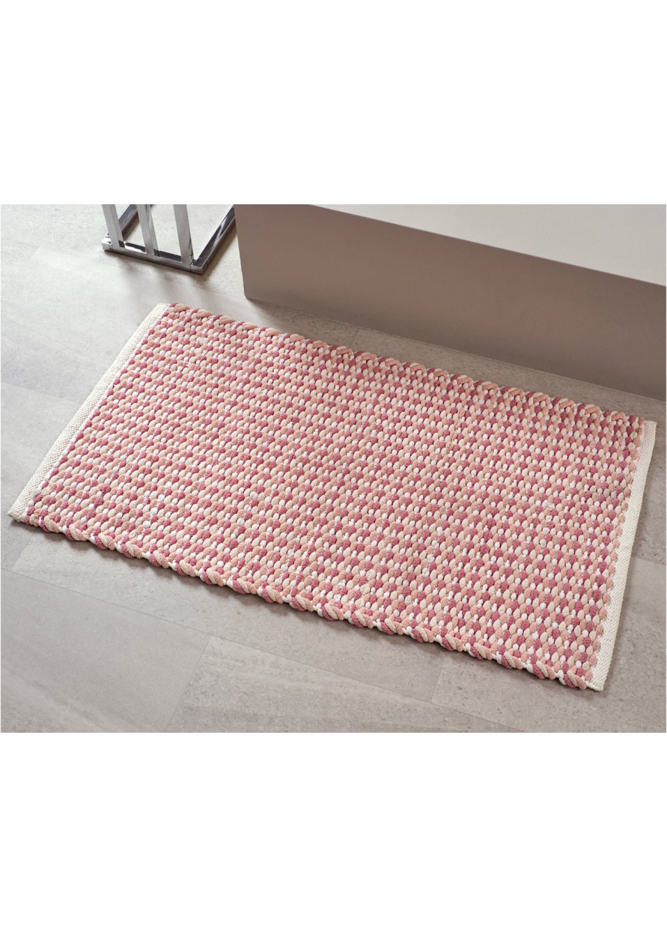 Tapis de salle de bain dans des tons pastel