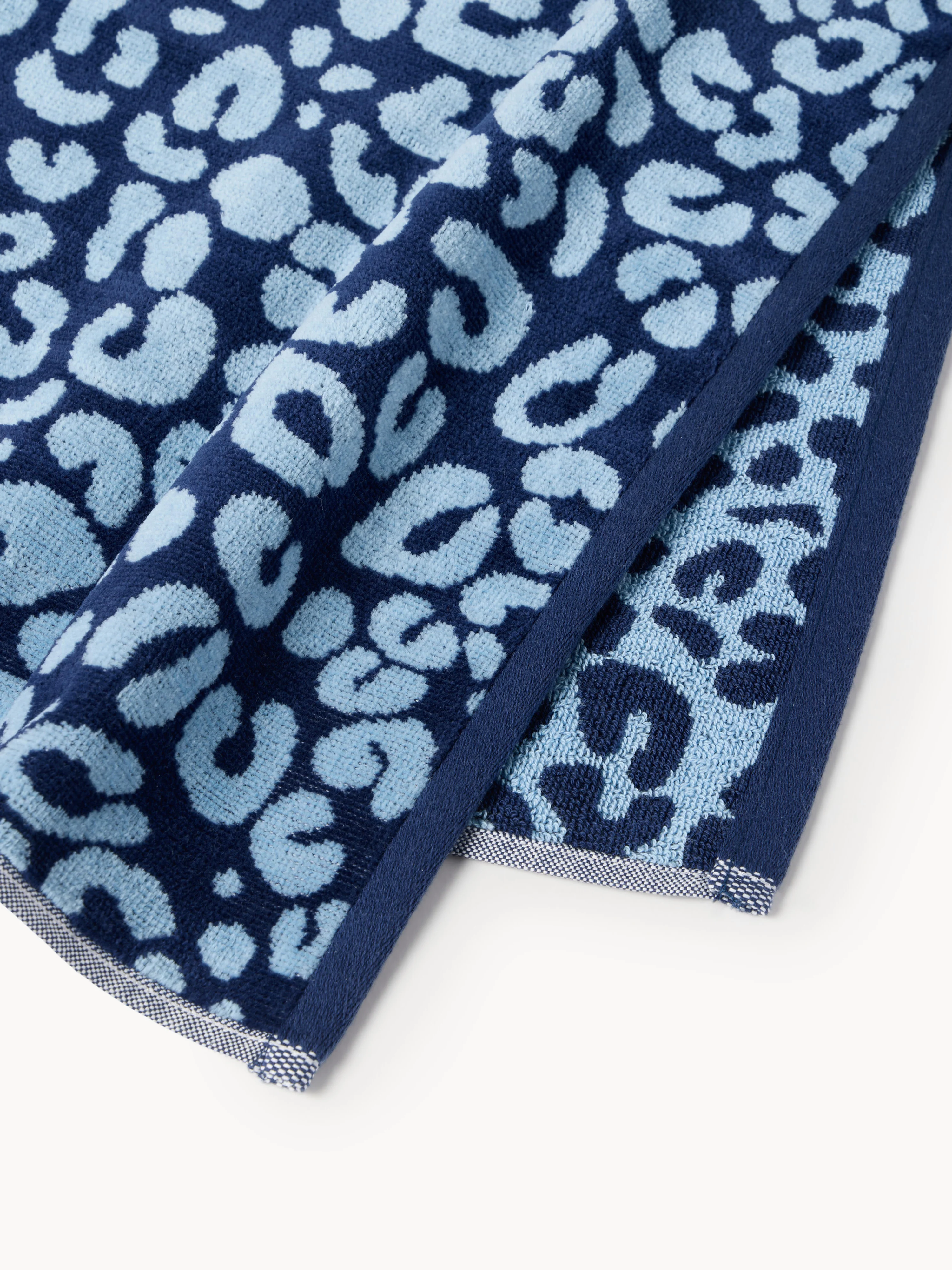 Handdoek Leo, in verschillende formaten