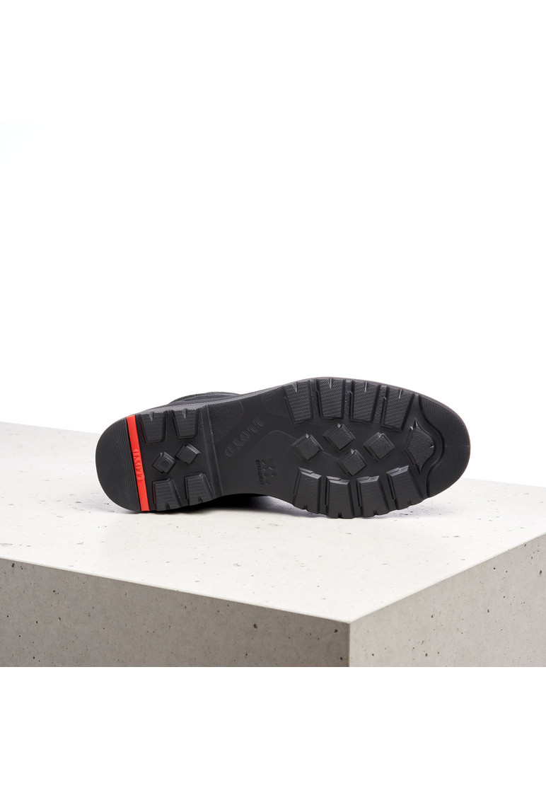 STIEFELETTE Schwarz