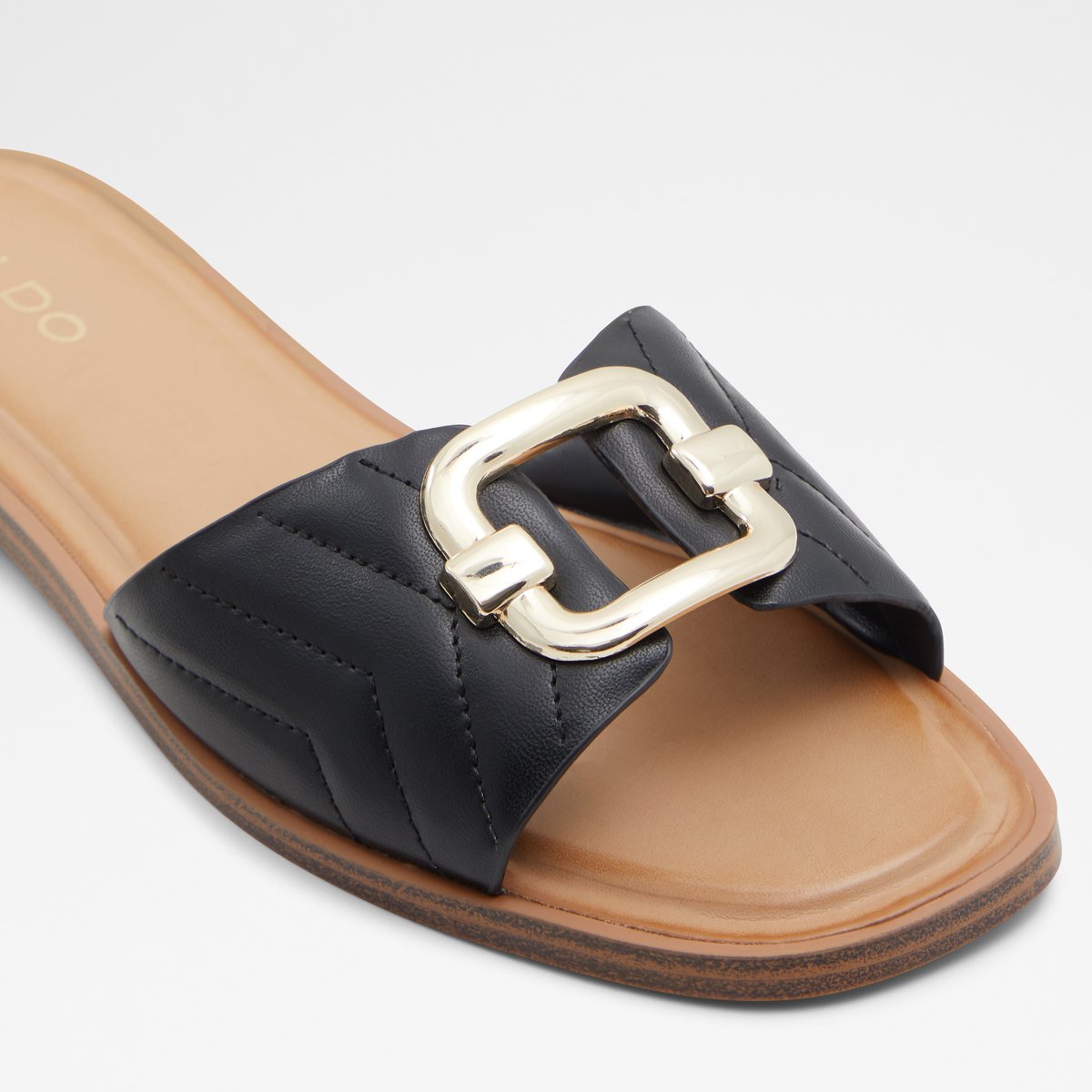 Qelajar Black Women Flat Sandals