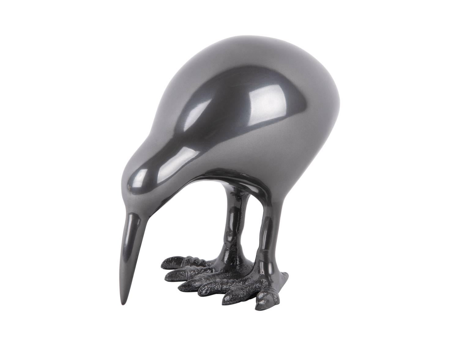 present time - Statue Kiwi Bird