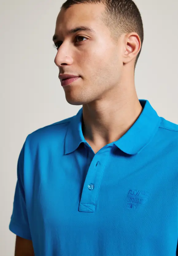 Poloshirt in Piqueé - laguna blue