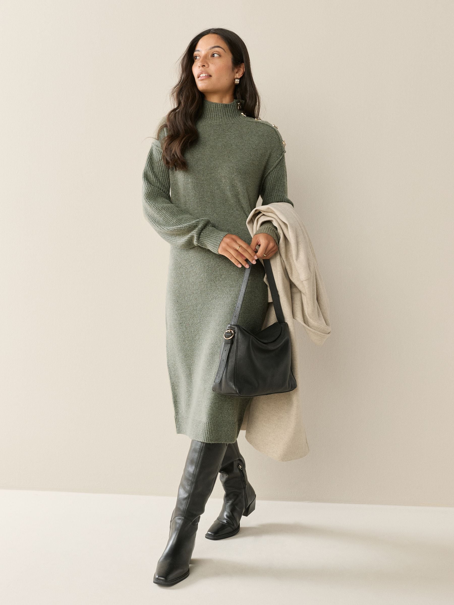 Kakigroen - Stand Neck Knitted Midi Jumper Dress