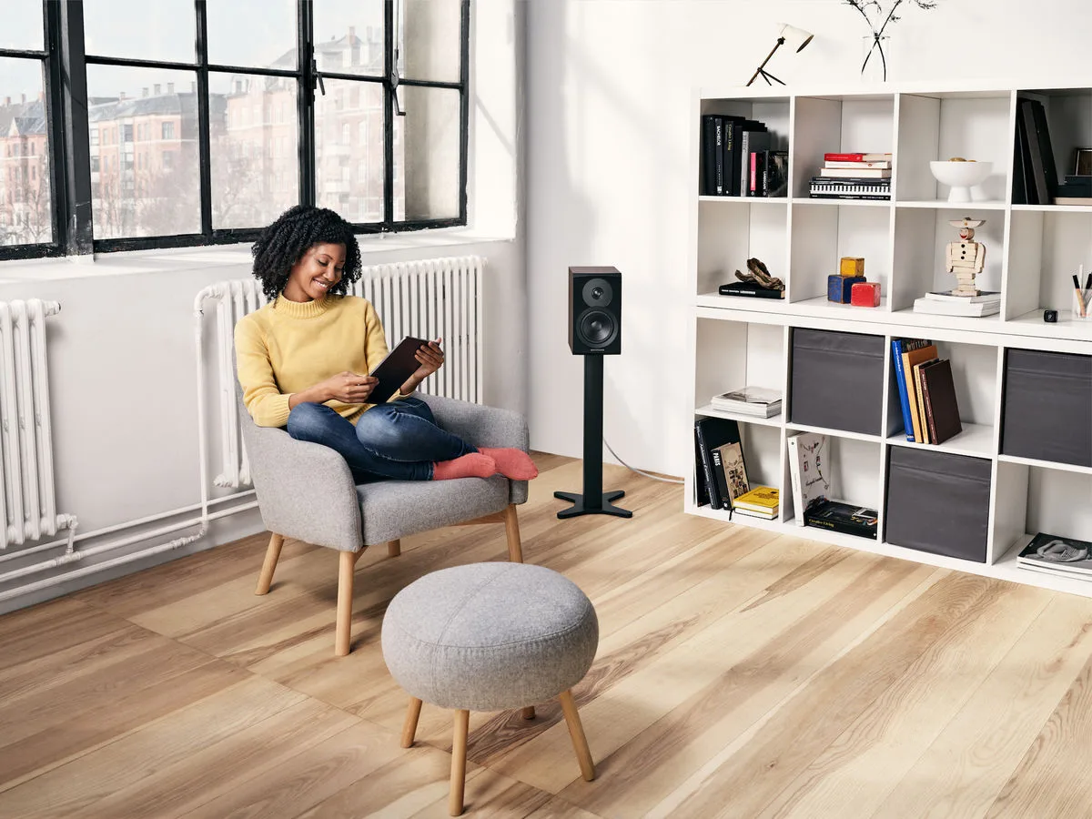 Dynaudio Emit 10 Noyer (la paire) Enceintes bibliothèque