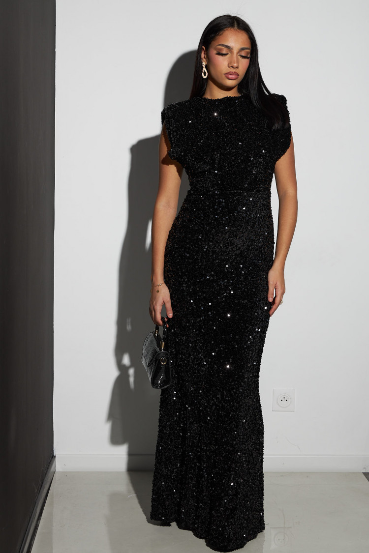 Robe noire manche courte à épaulette dos nu en sequins