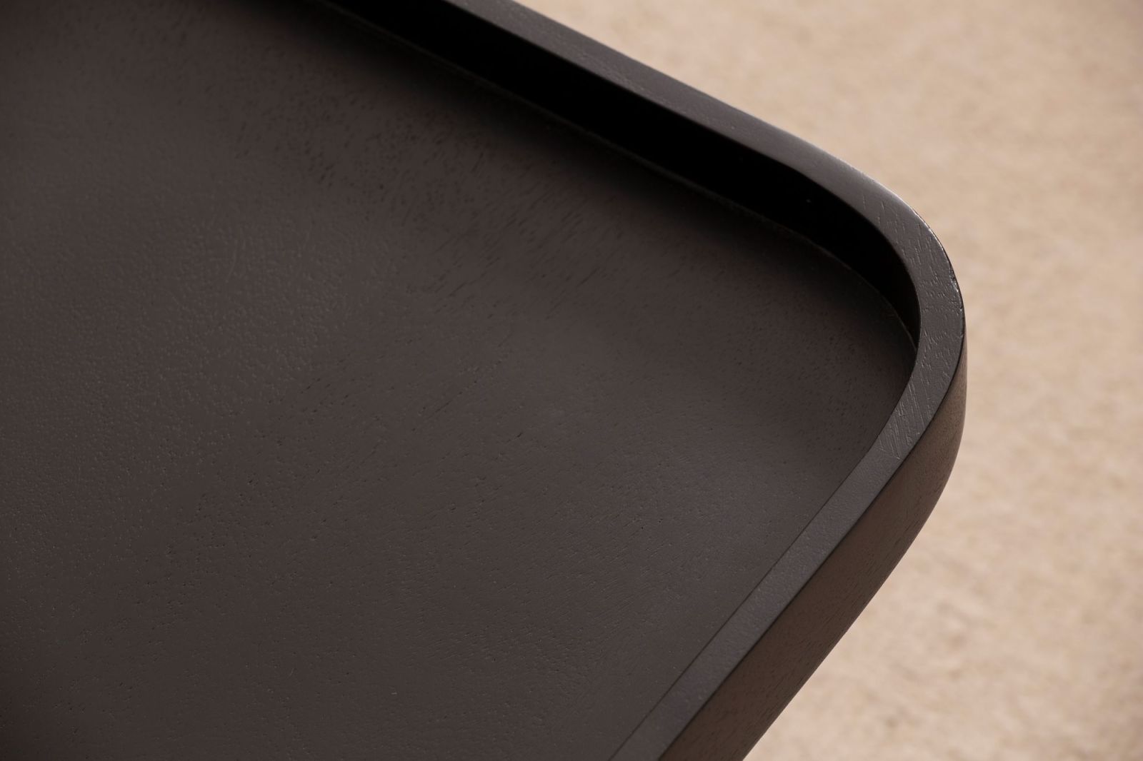 Couchtisch - schwarz - Massivholz - Eisen - 65 cm