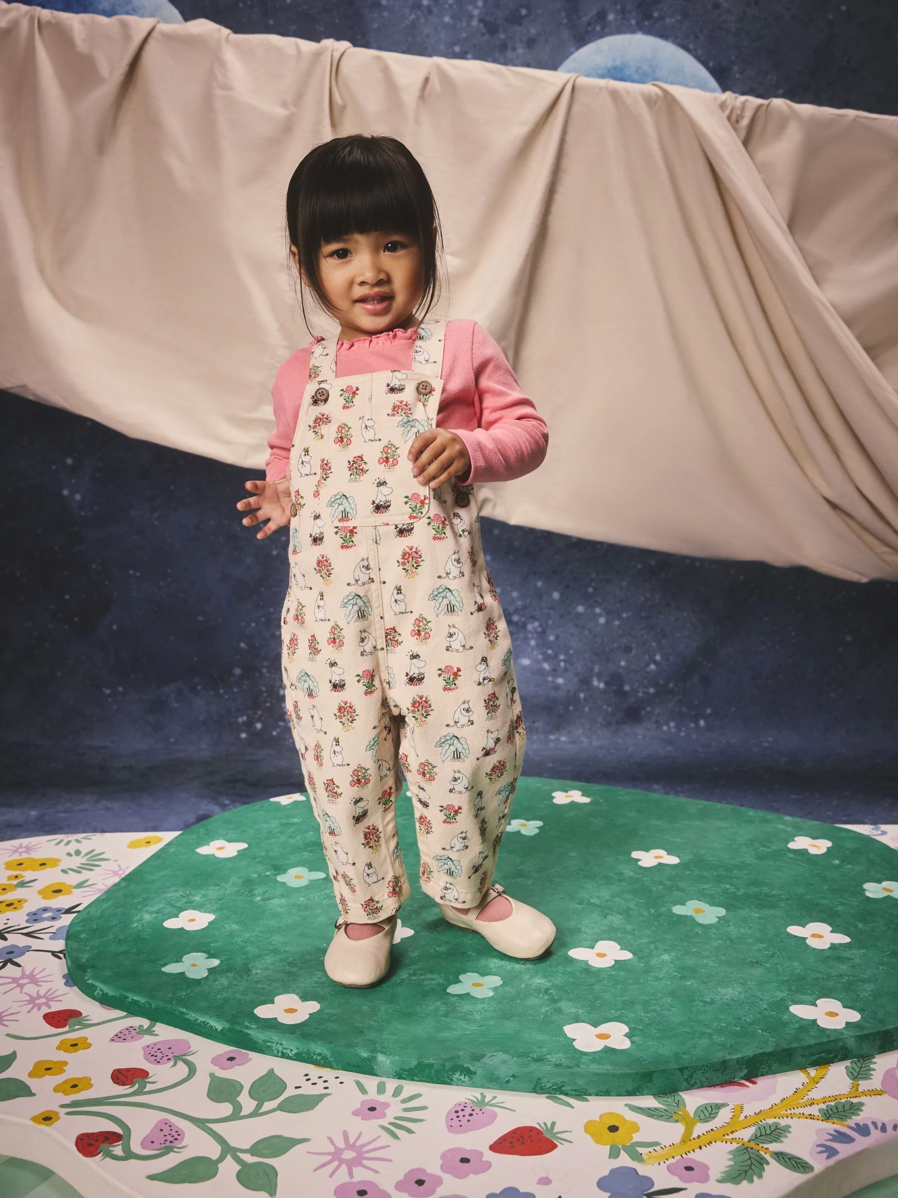 Roze - Set van tuinbroek met Moomin-print en T-shirt (3mnd -7jr)