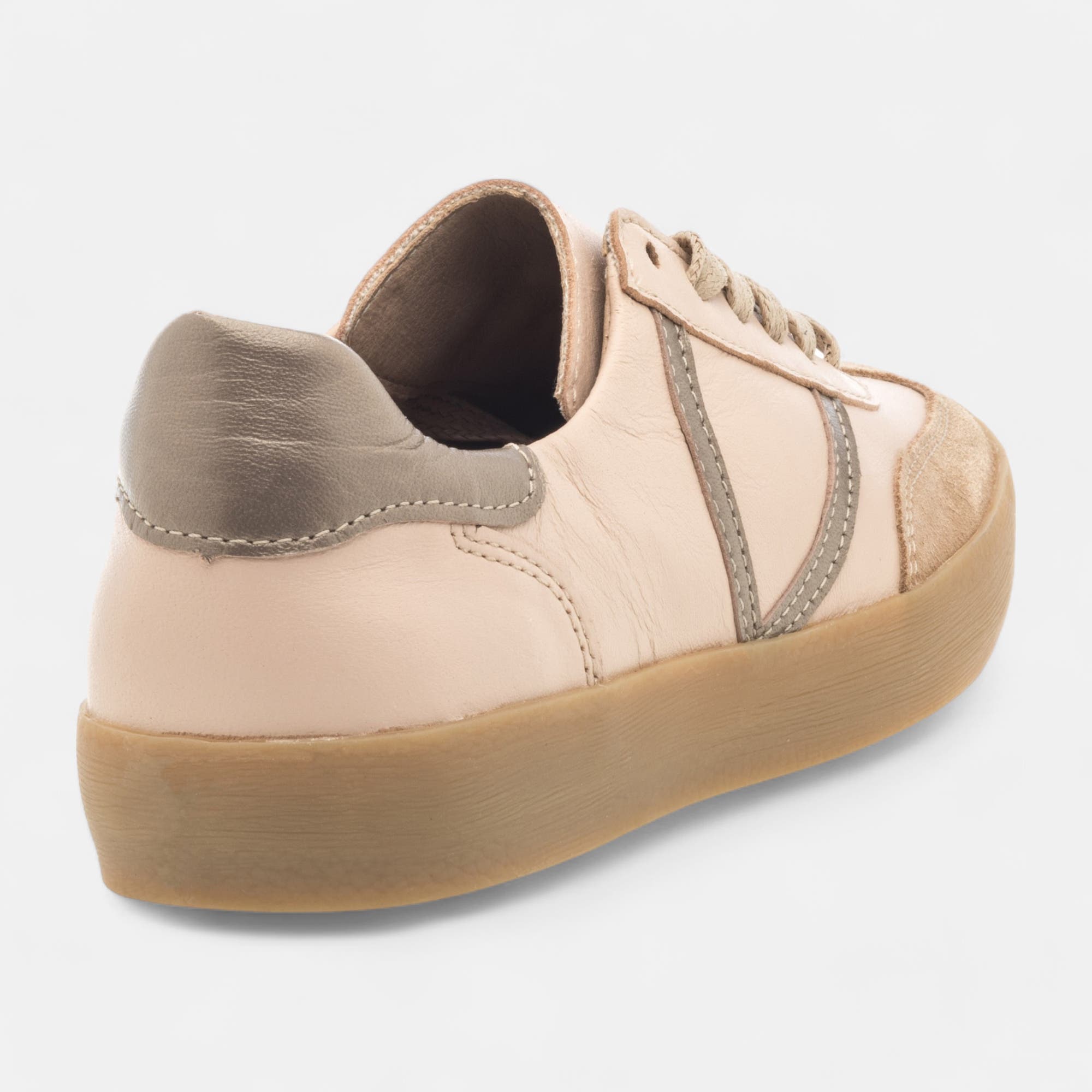 Baskets basses Femme en cuir neutre
