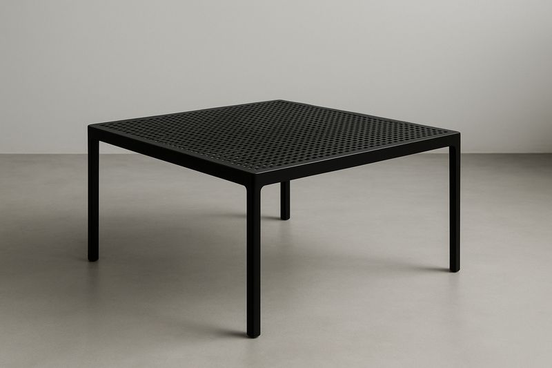 Metalltisch aus Stahl und Aluminiumgeflecht 90x90x40cm