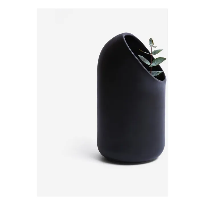 Moustache Vase en céramique Ô, Ionna Vautrin | Terracotta