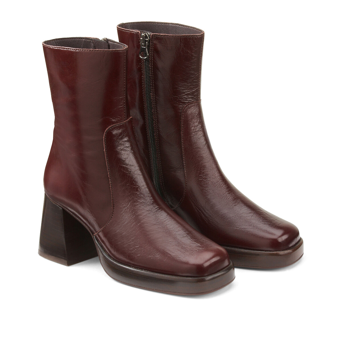 JONAK<br>Botas de tornozelo em couro brilhante Brigand