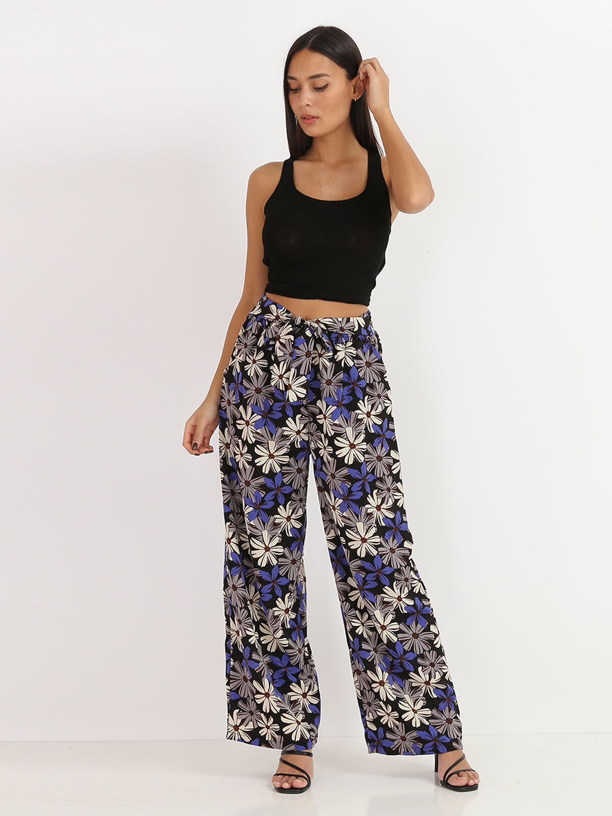 Crop top côtelé à laçage dorsal- Noir