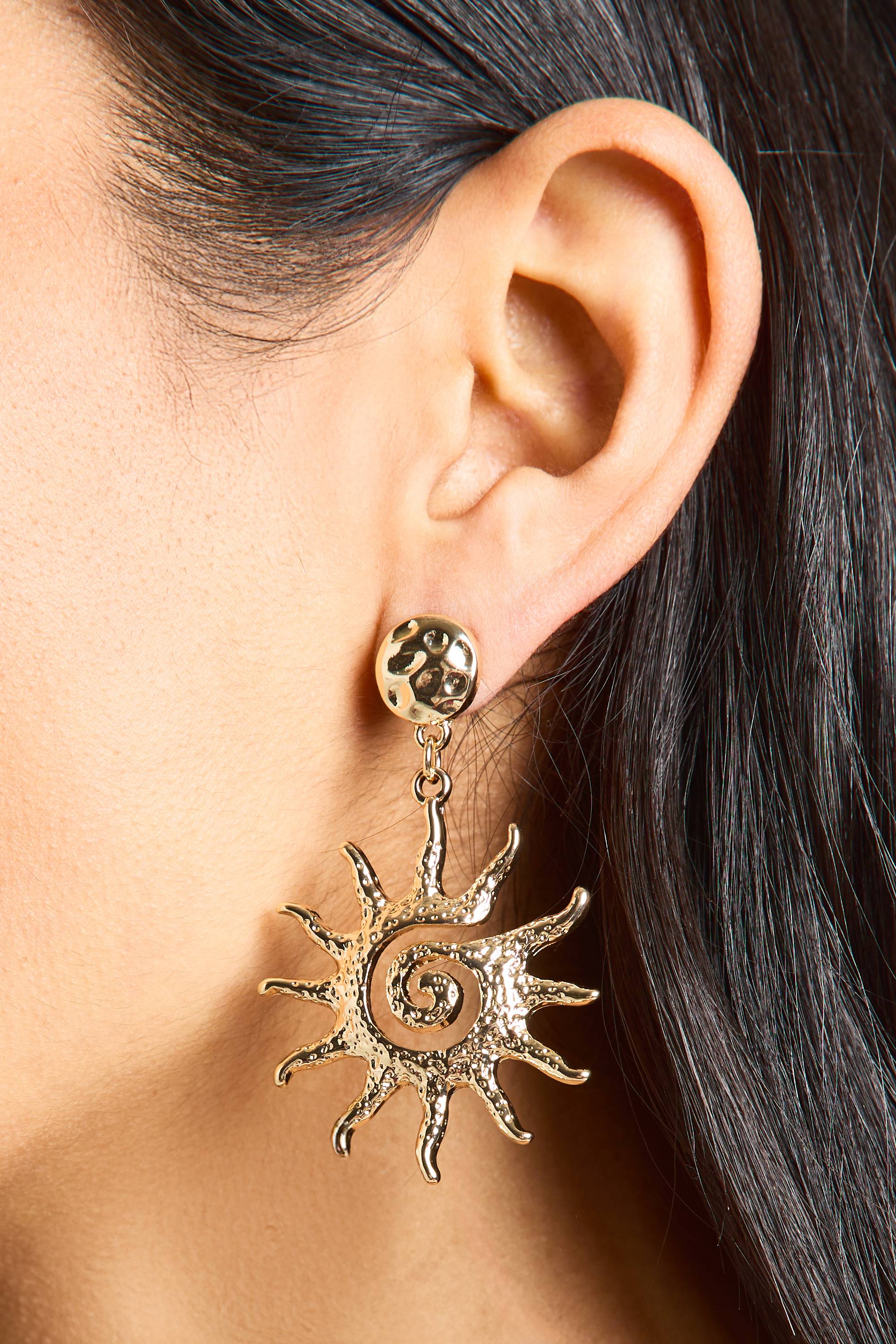 boohoo Boucles D'oreilles Pendantes Soleil Audacieuses
