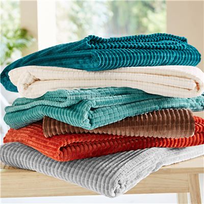 Housse de coussin et jeté de lit tufté velours - BECQUET CRÉATION