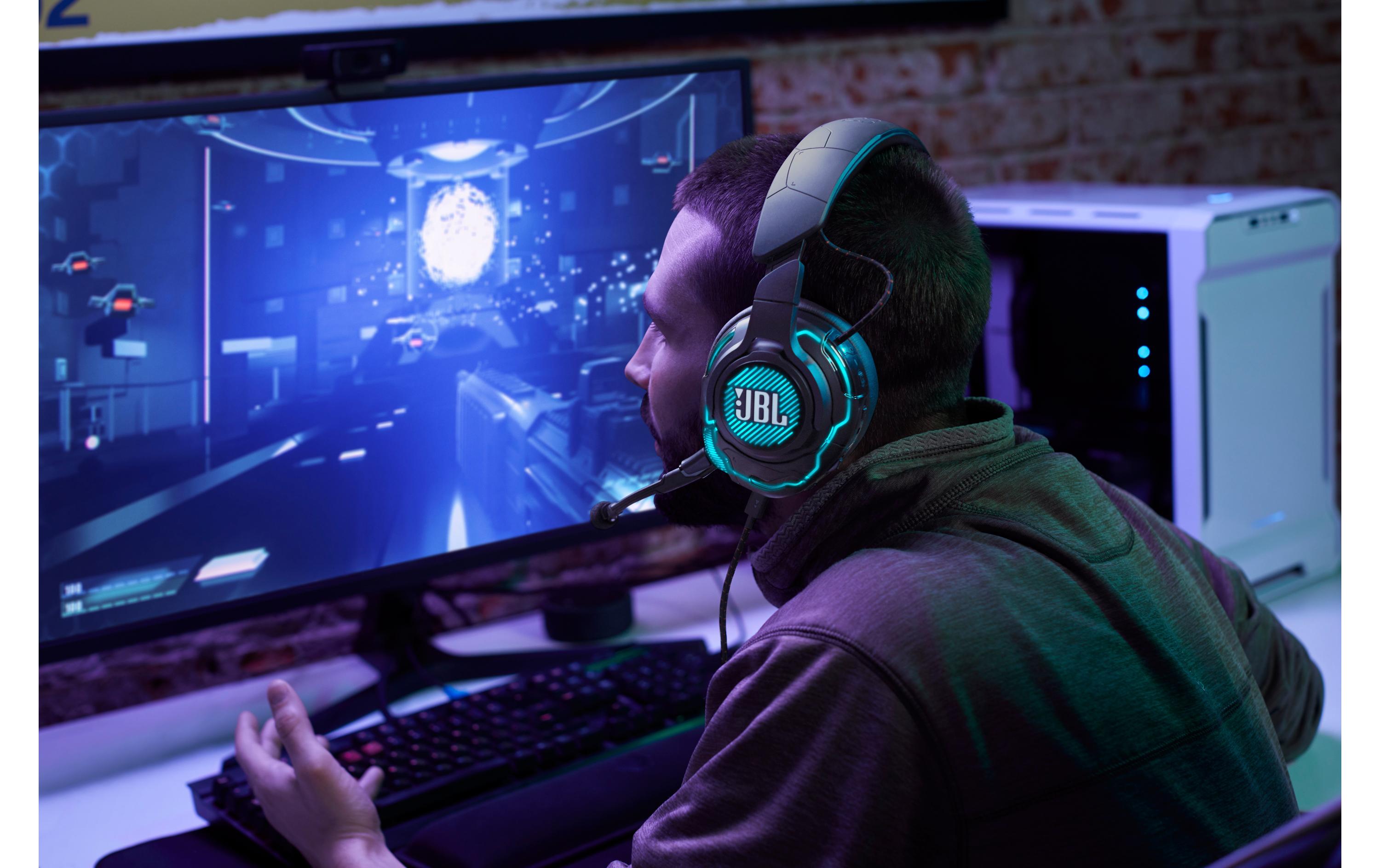 Headset Quantum One Schwarz<br>USB-kabelgebundenes Over-Ear-Profi-Gaming-Headset mit JBL QuantumSPHERE 360 mit Head-Tracking