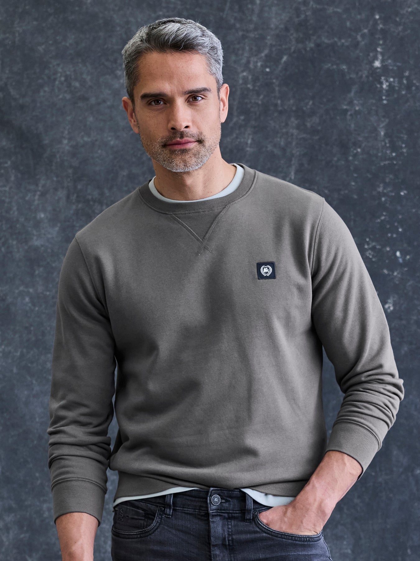 Urbaner Sweatshirtstyle für Herren