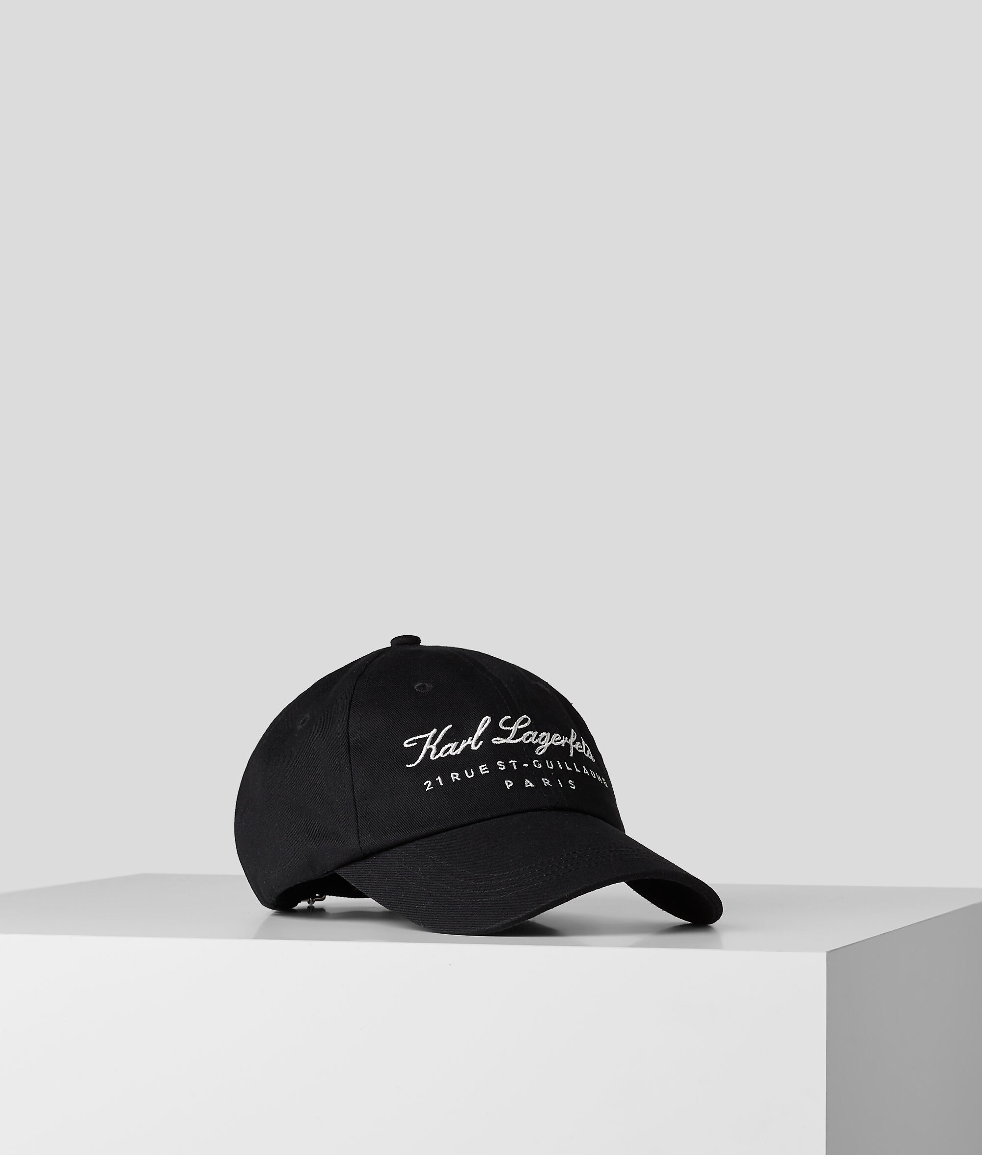 CASQUETTE HOTEL KARL