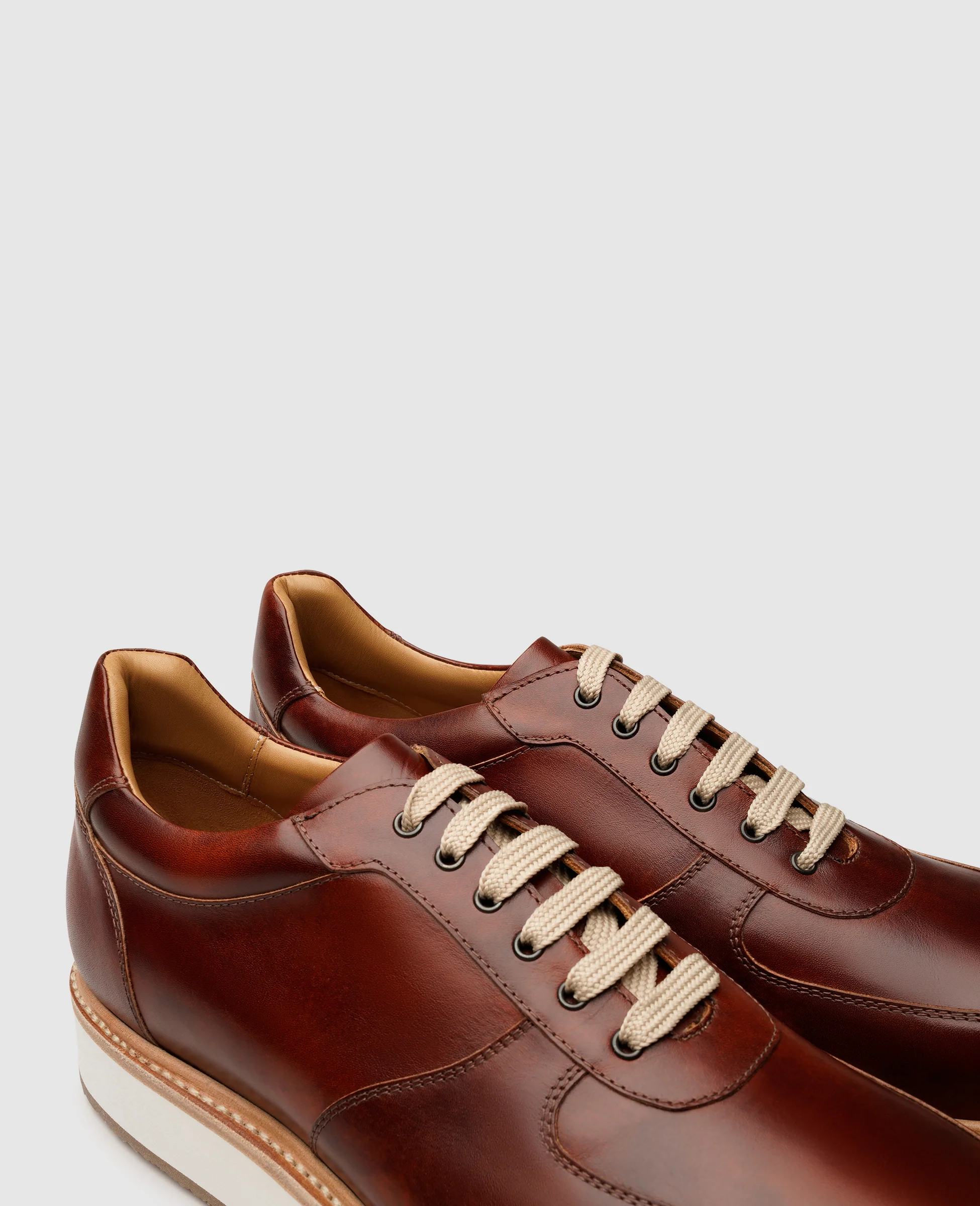 London Sneaker TC