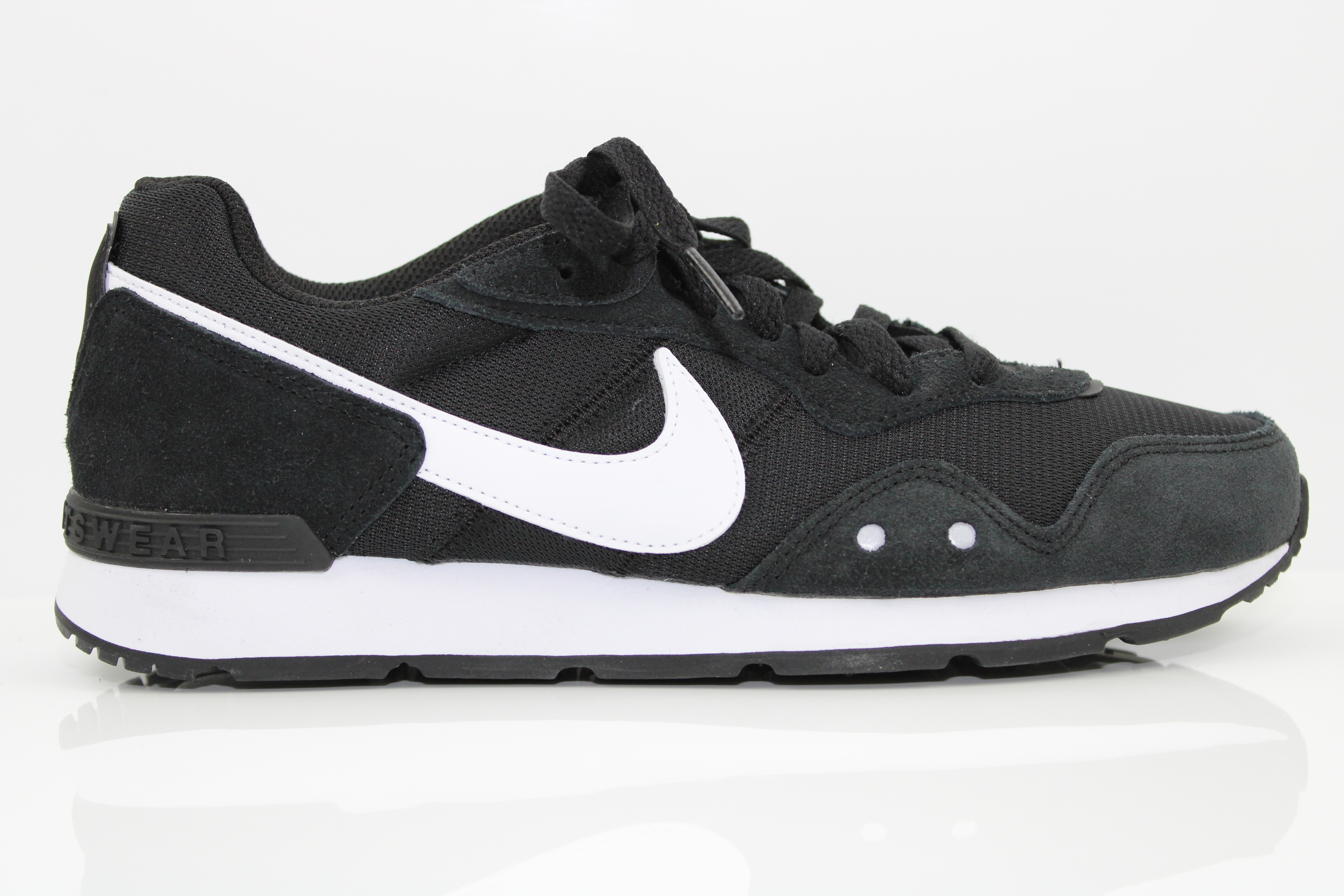 Nike Sneaker
