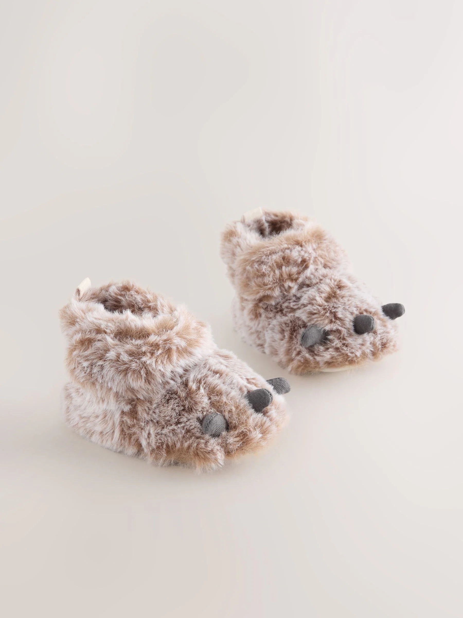 Neutraal met berenpoot - Baby slofjes met klittenbandsluiting (0-2mnd)