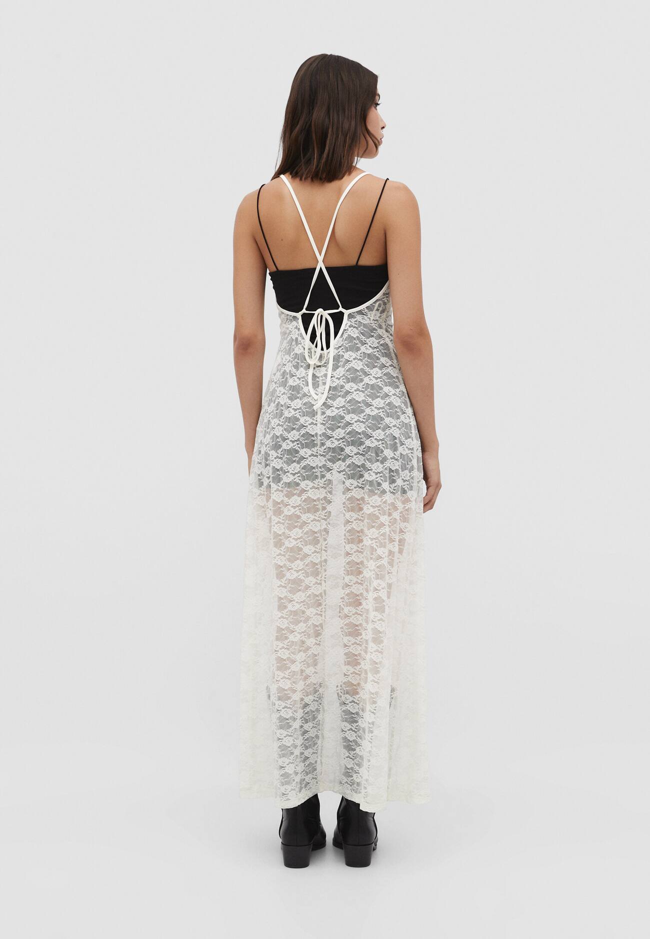 Vestido longo de renda