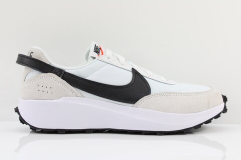 Nike Sneaker