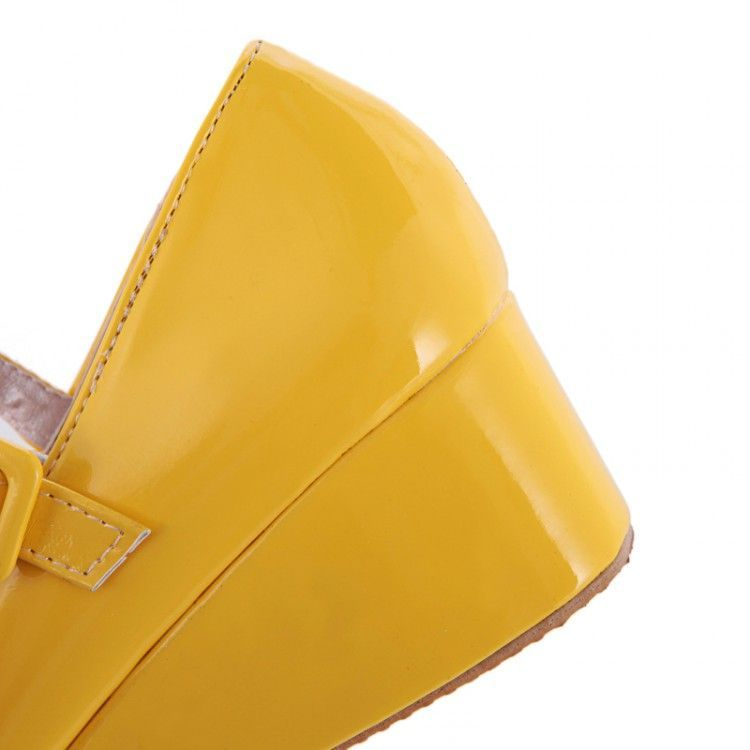 Freesia - Mary Jane wedge pumps met imitatieleren plateauzool