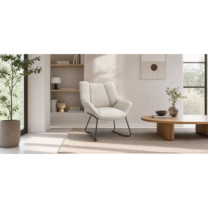 Fauteuil FORÖL - Modèle Opti526  - Revêtement en tissu beige. Structure métal noir.