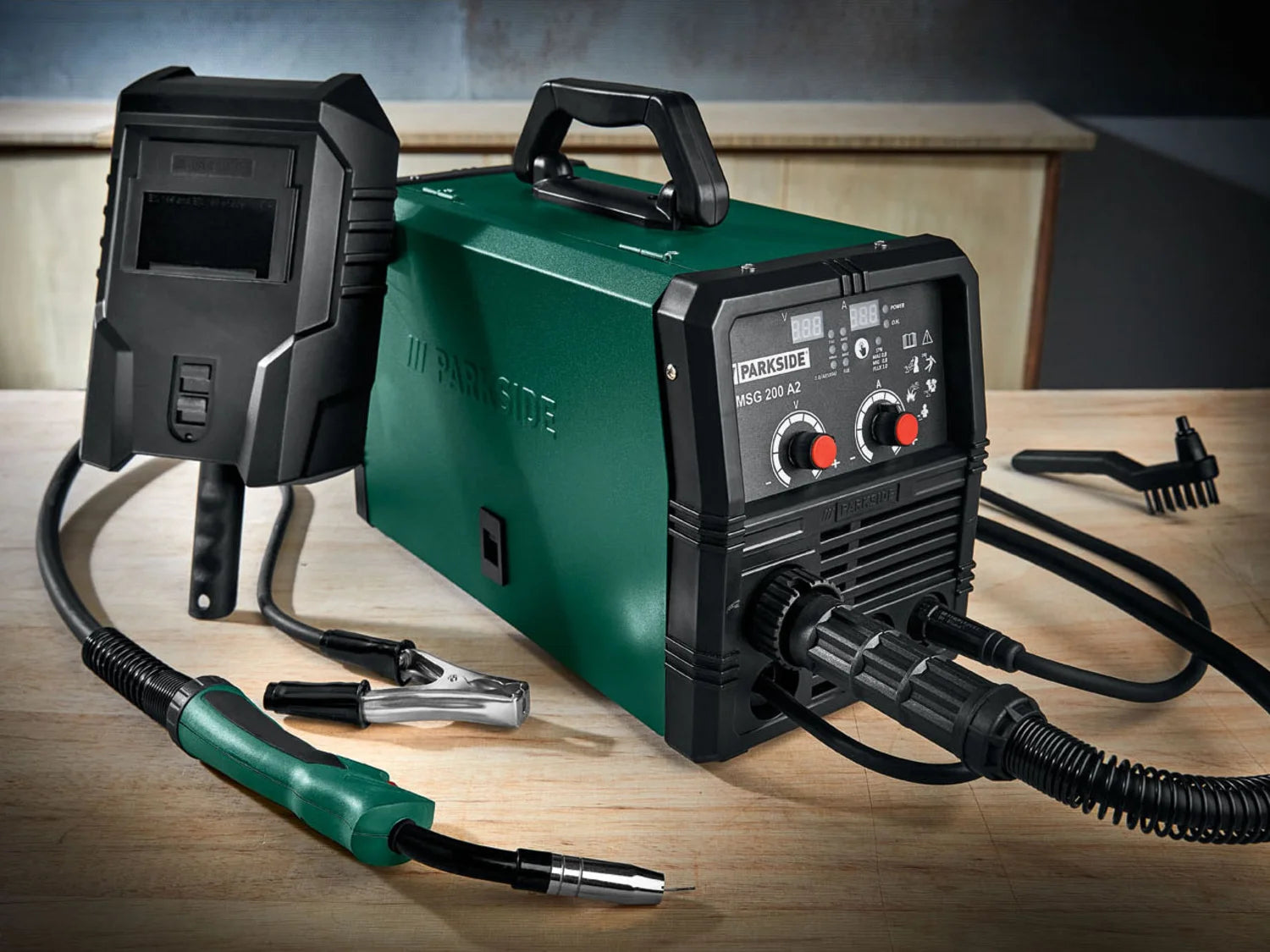 PARKSIDE&reg; 4-in-1 inverter multi-weld device &raquo;PMSG 200 A2&laquo;, with carrying handle