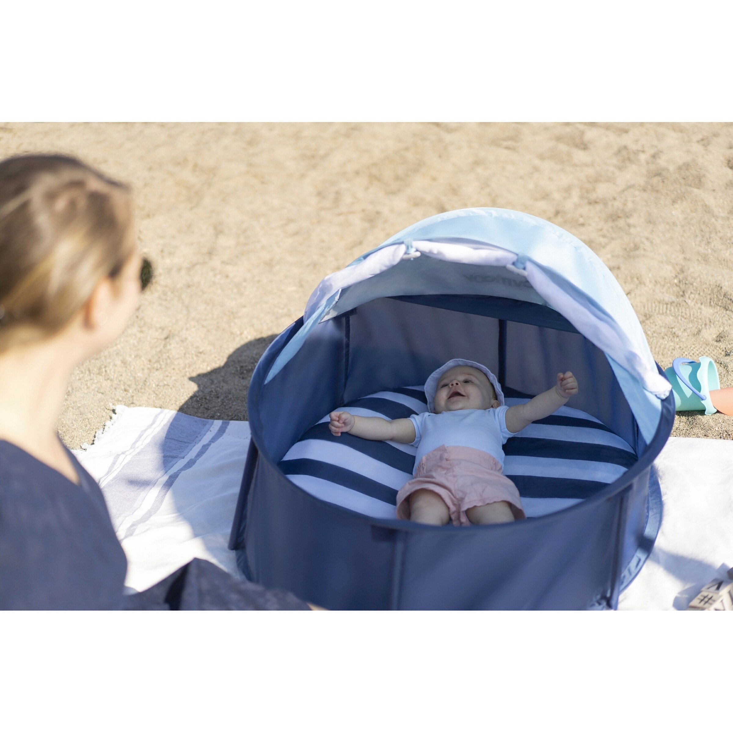 Babymoov Strandmuschel & Reisebett Babyni 2in1 mit UV-Schutz 50+