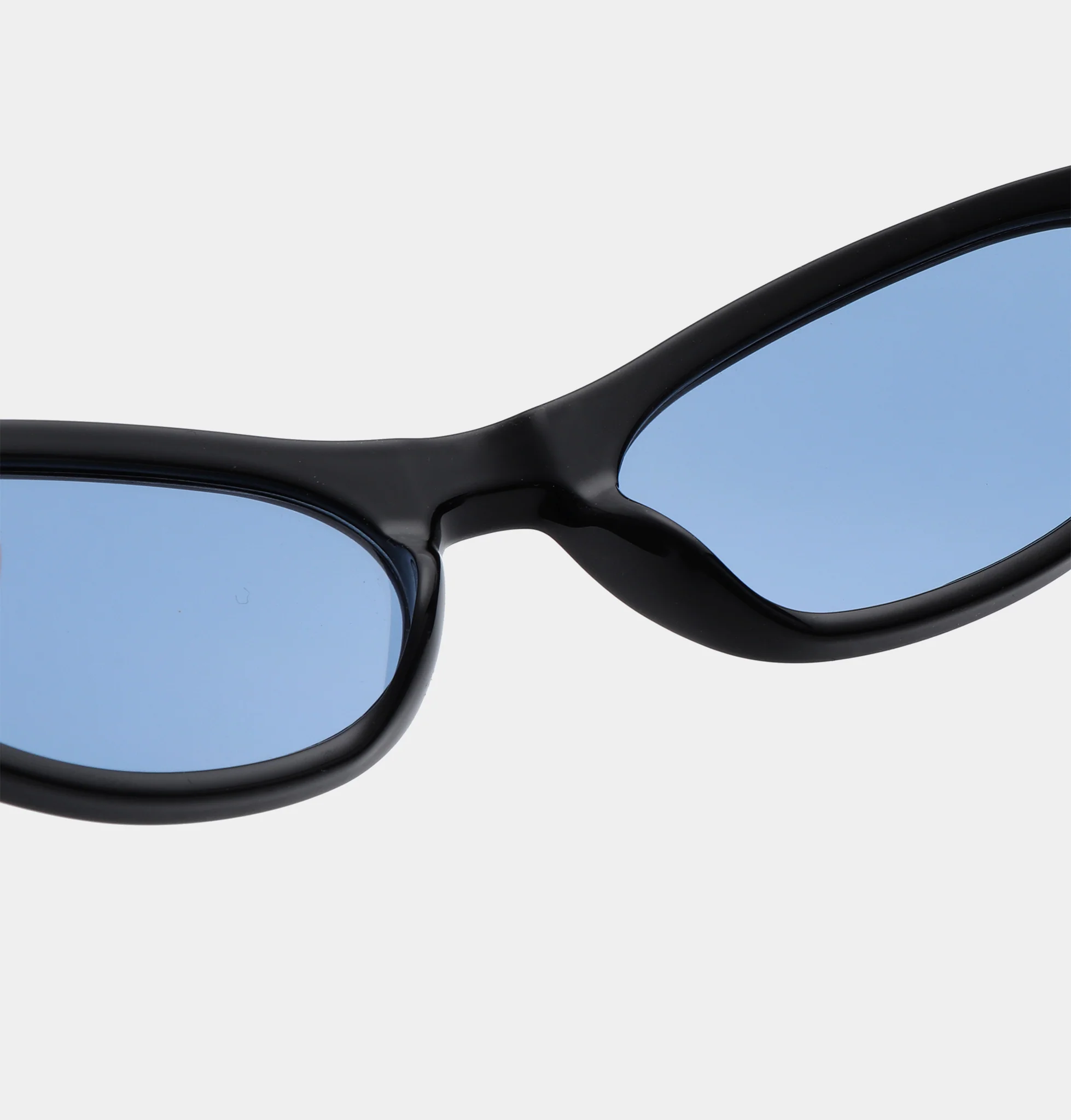 A. Kjærbede  Gust solbrille - sort/blå