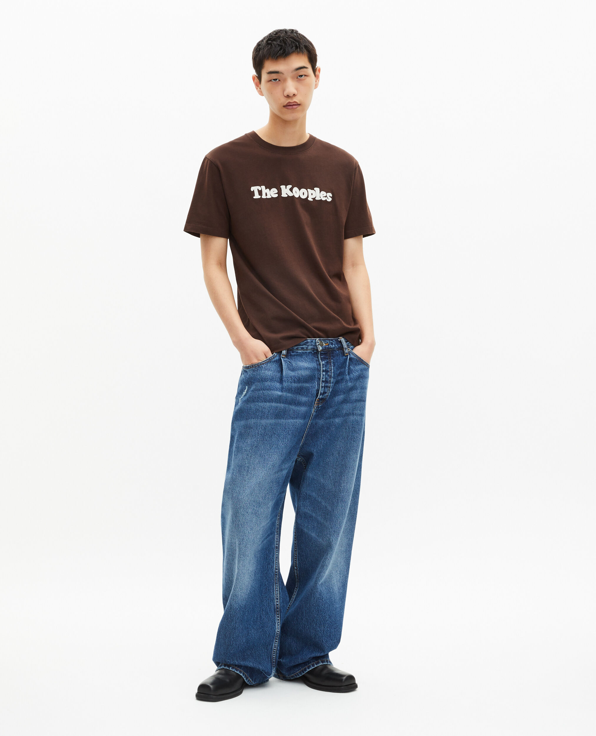 T-shirt avec broderie marron