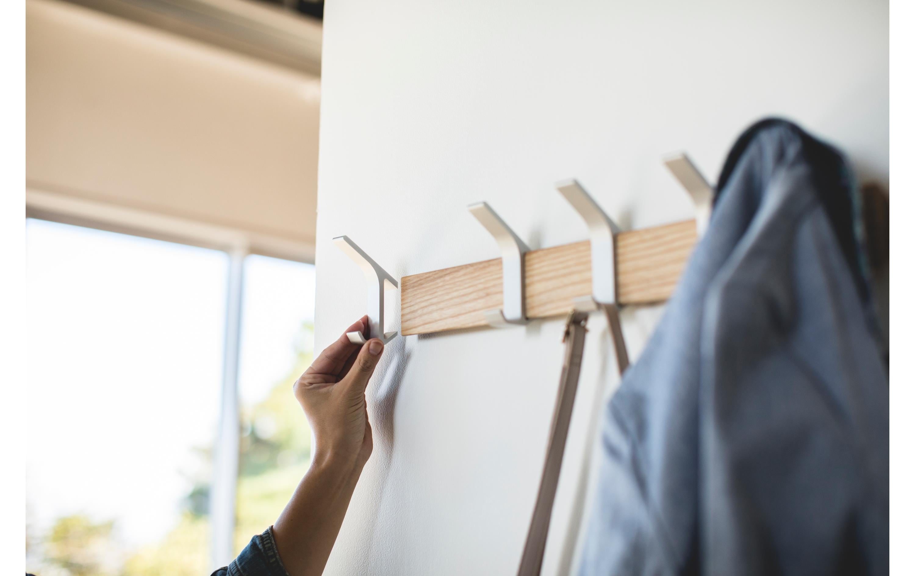 Wandgarderobe Rin 5 Haken, Braun/SilberWandgarderobe mit verstellbaren Metallhaken