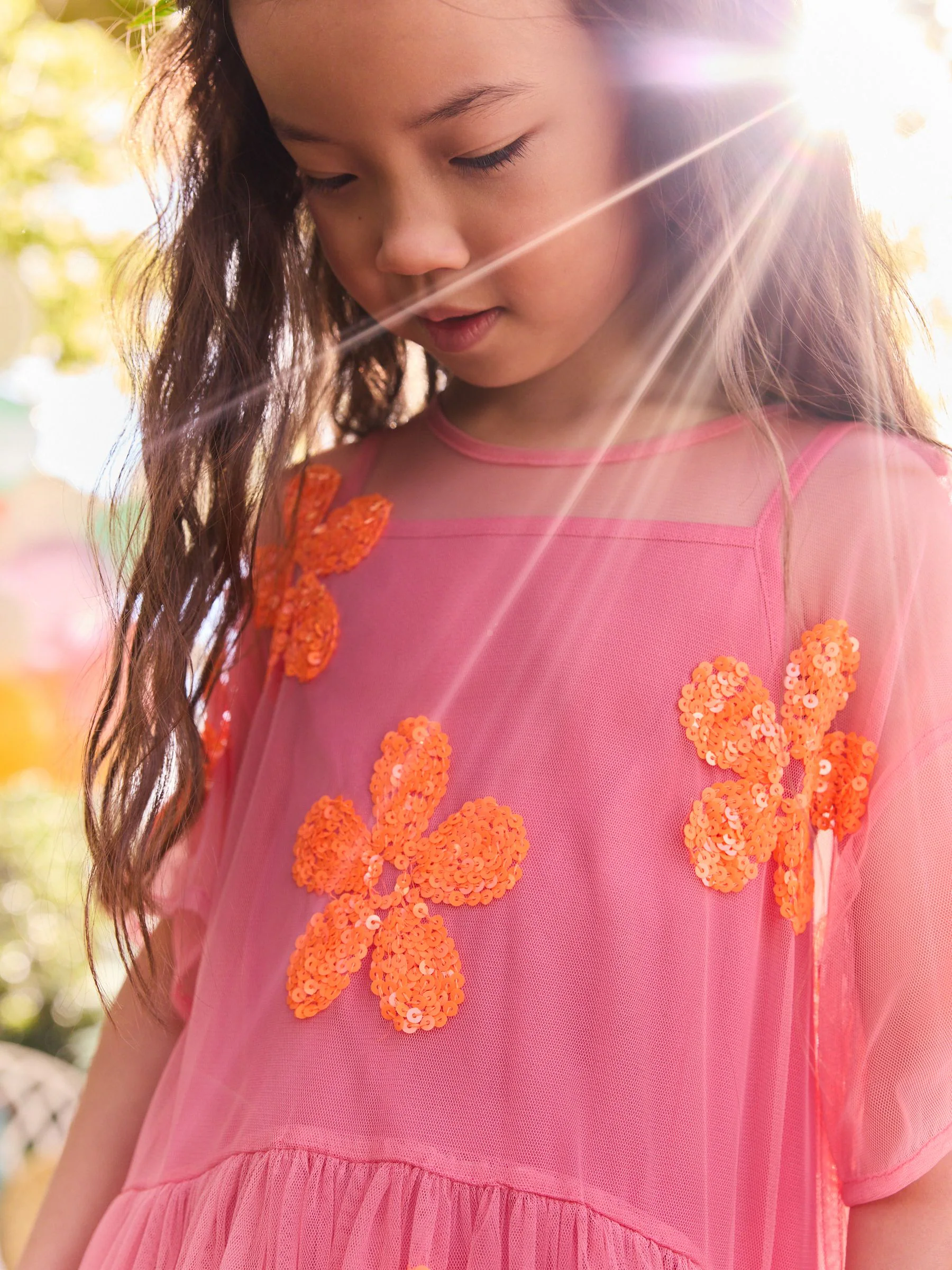 Roze/oranje - Feestjurk van mesh met bloemen en pailletten (3 - 16 jr)